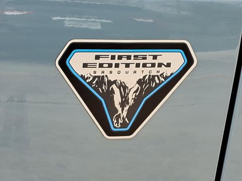 Used 2021 Ford Bronco First Edition image 10