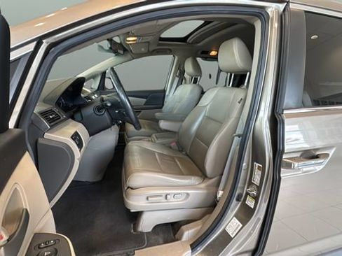 Used 2012 Honda Odyssey EX-L image 14