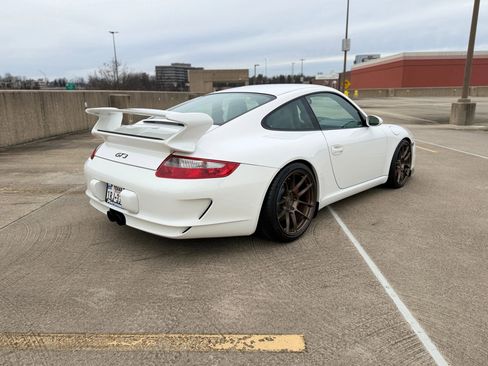 Used 2007 Porsche 911 GT3 image 12