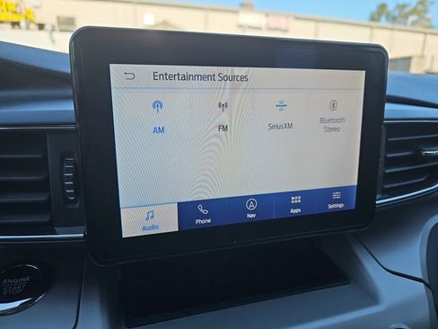 Used 2022 Ford Explorer XLT w/ Equipment Group 202A image 18