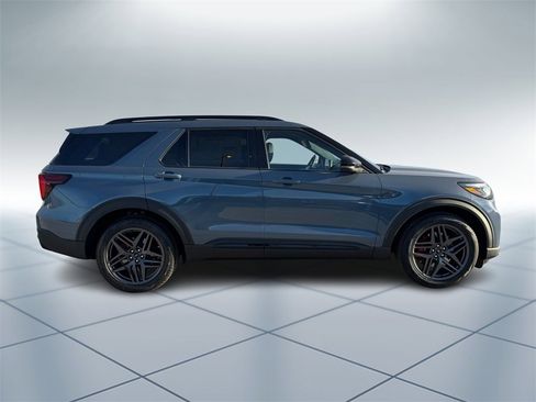 New 2026 Ford Explorer ST w/ Sun And Sound Package image 3