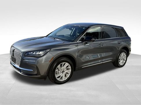 Used 2024 Lincoln Corsair AWD image 6