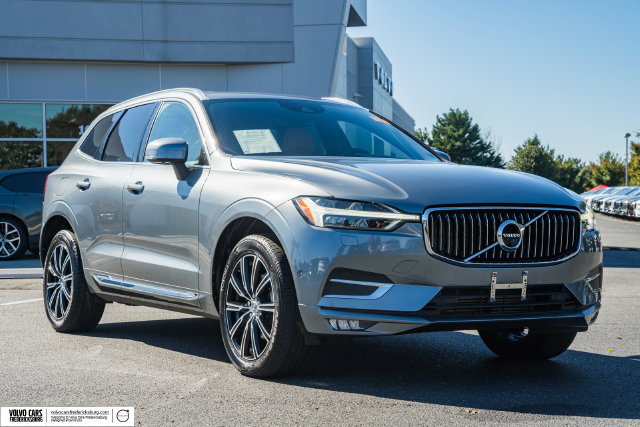 Used 2018 Volvo XC60 T5 Inscription w/ Luxury Seat Package AWD/4WD image 1