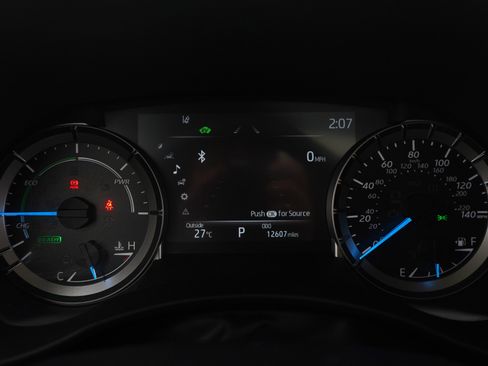 Used 2025 Toyota Highlander XLE AWD/4WD image 27