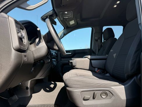 Used 2024 Chevrolet Silverado 1500 Custom image 14