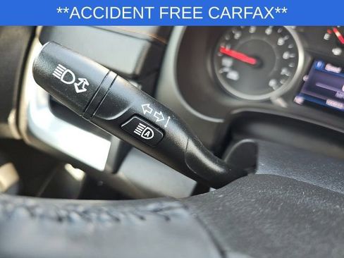 Used 2020 GMC Terrain SLE image 40