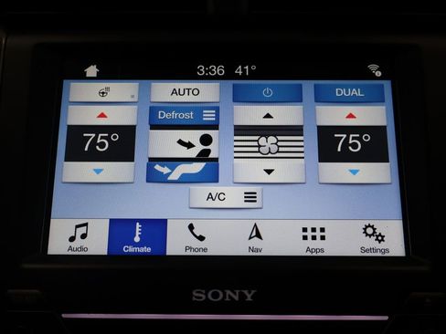 Used 2017 Ford Fusion Platinum image 27