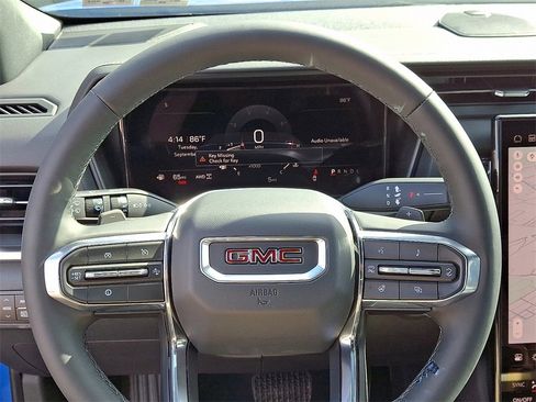 New 2026 GMC Terrain Elevation w/ Elevation Premium Package image 9