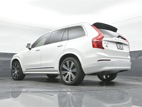 Used 2024 Volvo XC90 B6 Plus w/ Protection Package Premier image 41