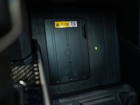 Used 2024 Toyota Tundra Limited image 32