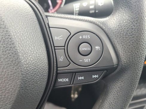 Used 2023 Toyota RAV4 LE image 21