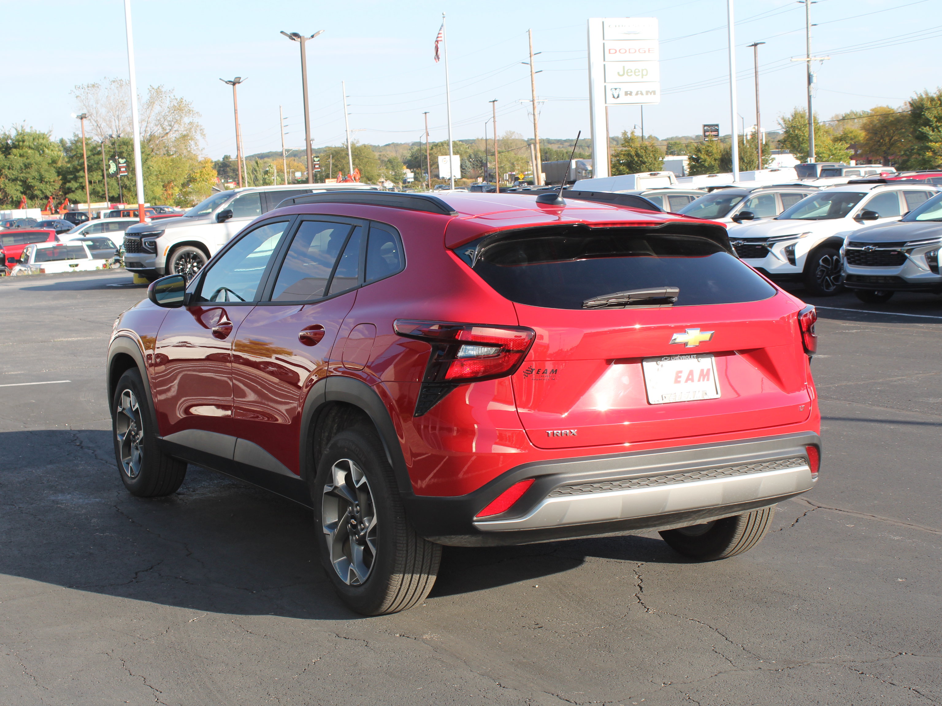 New 2026 Chevrolet Trax LT FWD image 7