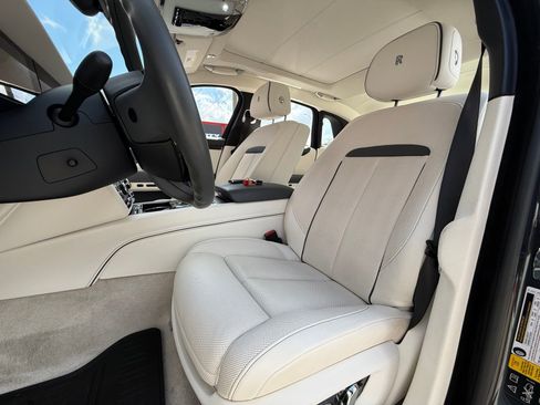 Used 2021 Rolls-Royce Ghost AWD/4WD image 16