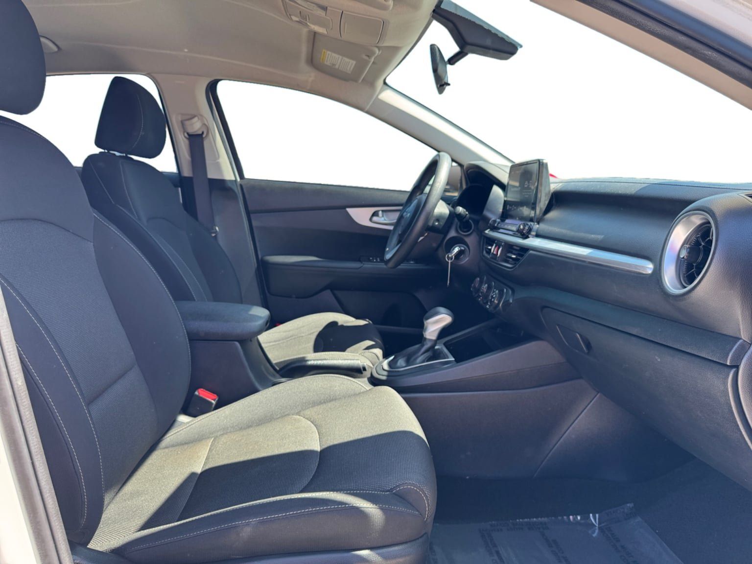 Used 2023 Kia Forte LXS FWD image 17