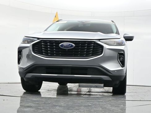 Certified 2023 Ford Escape Platinum image 47