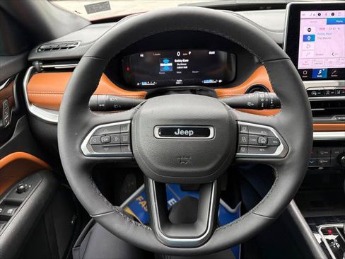 Certified 2025 Jeep Compass Limited w/ Elite Group AWD/4WD image 14