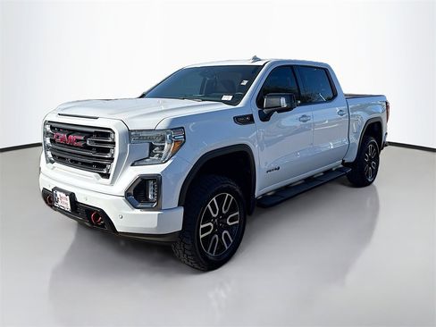 Used 2019 GMC Sierra 1500 AT4 w/ AT4 Premium Package image 3