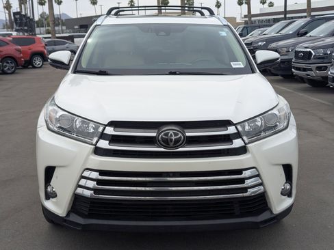 Used 2018 Toyota Highlander Limited Platinum AWD/4WD image 6
