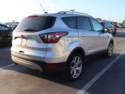 Used 2017 Ford Escape Titanium w/ Equipment Group 301A FWD image 2