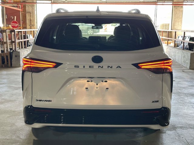 New 2026 Toyota Sienna XSE AWD/4WD image 6