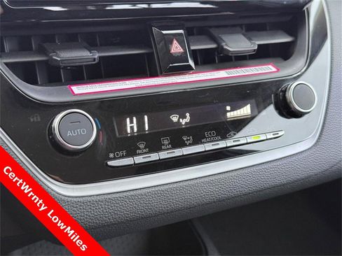 Used 2024 Toyota Corolla LE image 28