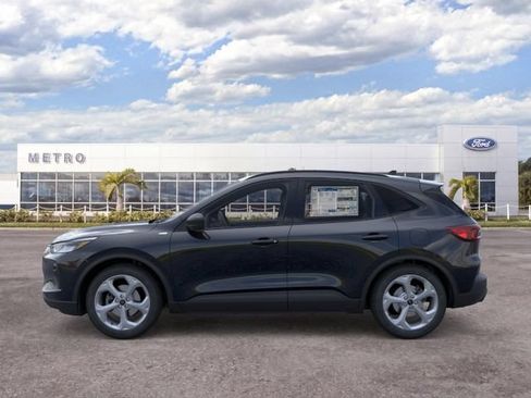 New 2026 Ford Escape ST-Line w/ Tech Pack #1 FWD image 3