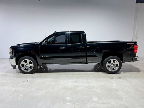 Used 2017 Chevrolet Silverado 1500 LT w/ All Star Edition image 4
