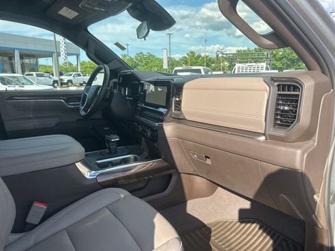 Used 2024 Chevrolet Silverado 1500 RST w/ Convenience Package II AWD/4WD image 34