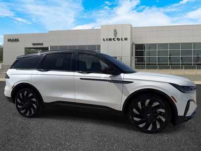 New 2026 Lincoln Nautilus Reserve w/ Jet Appearance Package