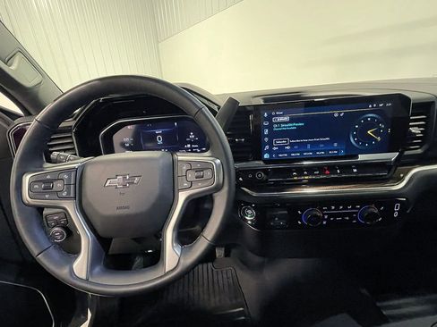 Used 2026 Chevrolet Silverado 1500 RST AWD/4WD image 36