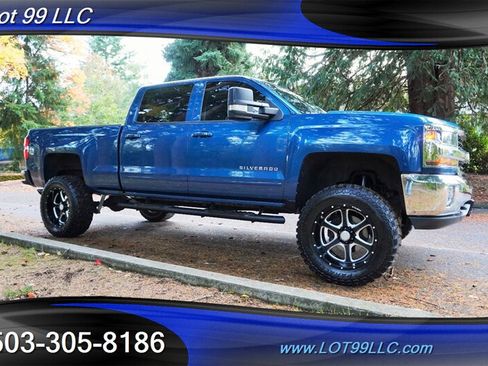 Used 2018 Chevrolet Silverado 1500 LT w/ All Star Edition AWD/4WD image 7