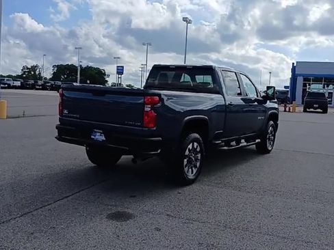 Certified 2025 Chevrolet Silverado 2500 Custom w/ Custom Value Package AWD/4WD image 8
