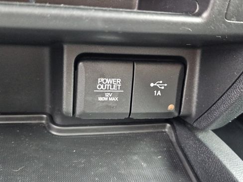 Used 2019 Honda Ridgeline Sport image 12