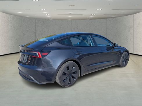 Used 2024 Tesla Model 3 Long Range AWD/4WD image 3