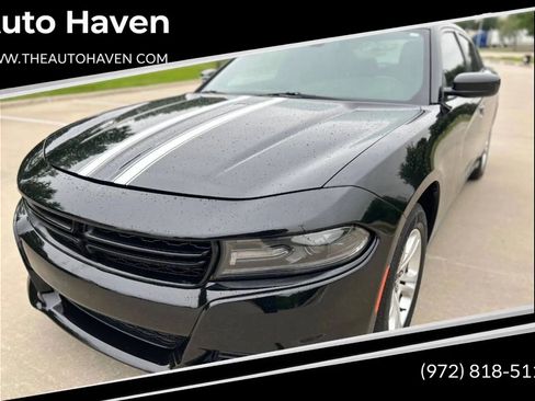 Used 2019 Dodge Charger SXT w/ Leather Interior Group RWD image 1