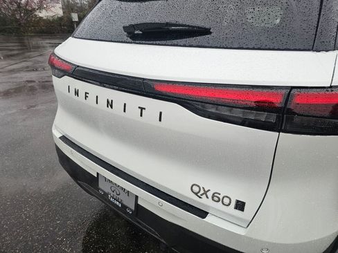 New 2026 INFINITI QX60 Autograph image 18