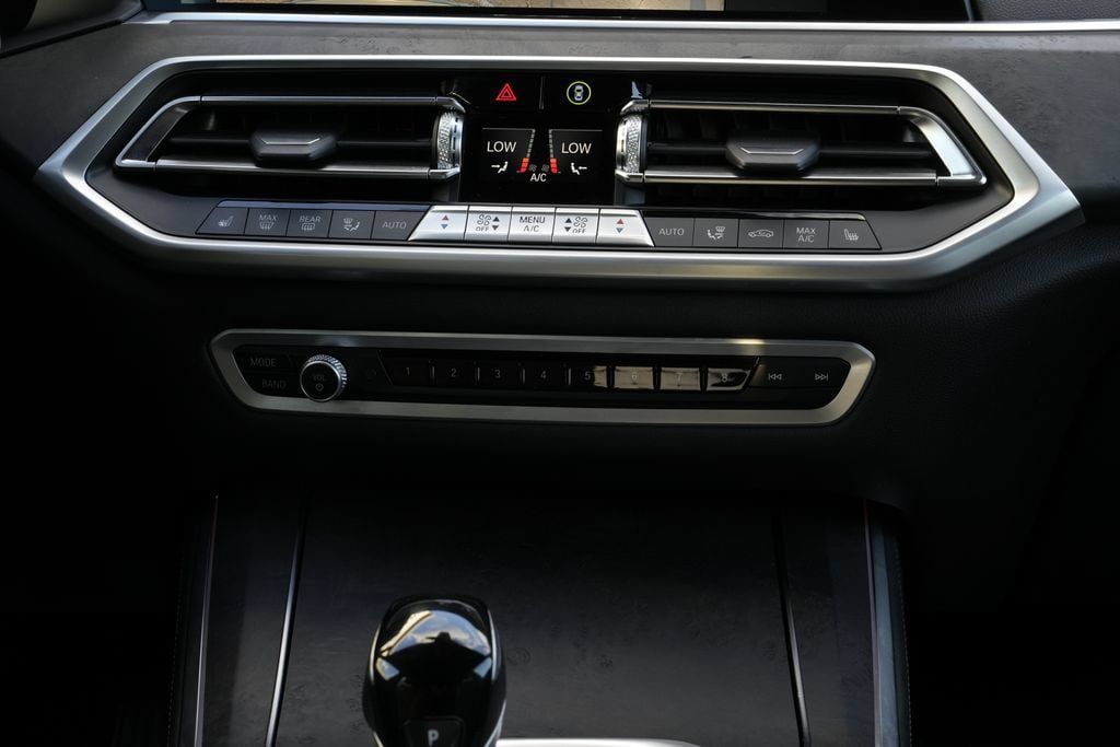Used 2023 BMW X5 xDrive40i w/ Premium Package AWD/4WD image 50