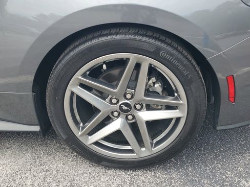 Used 2024 Ford Mustang Coupe RWD image 7