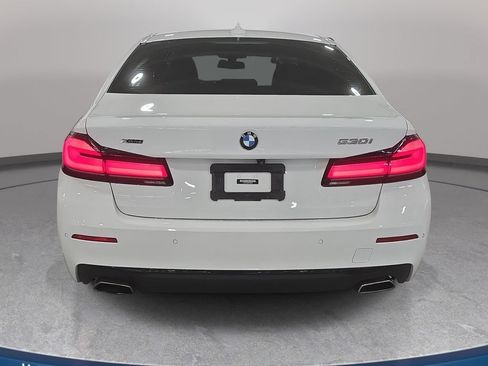 Certified 2023 BMW 530i xDrive w/ Premium Package AWD/4WD image 6