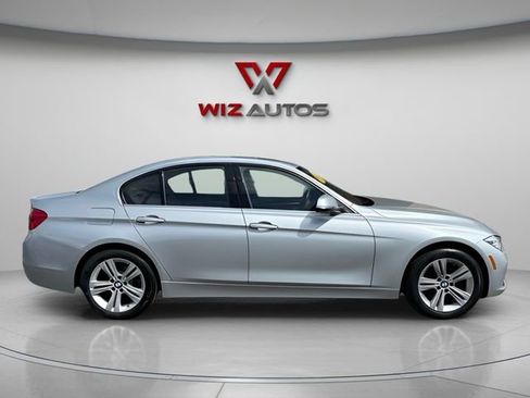 Used 2017 BMW 330i xDrive Sedan image 2