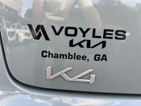 Used 2025 Kia K4 FWD image 10