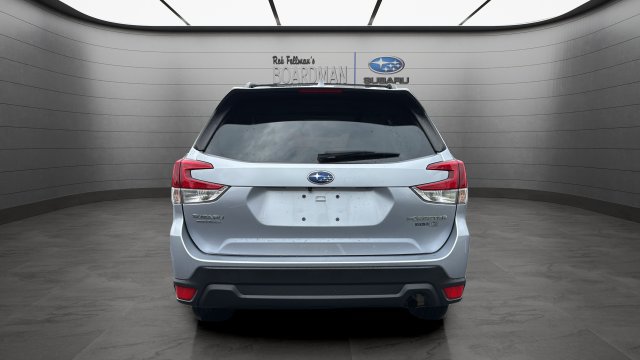 Used 2023 Subaru Forester Premium AWD/4WD image 6