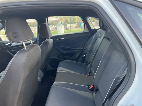Certified 2025 Volkswagen Jetta Sport FWD image 29