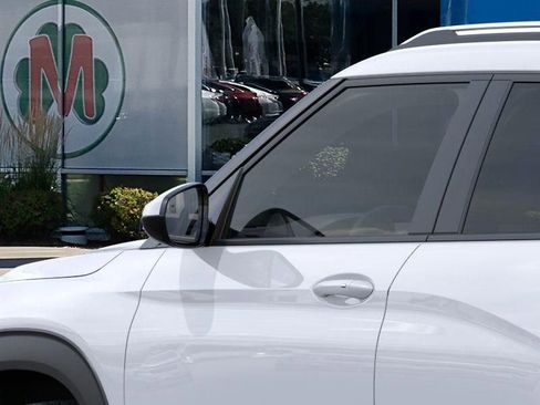 New 2026 Chevrolet TrailBlazer LT image 12