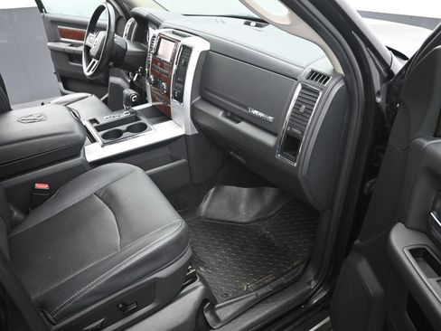 Used 2010 Dodge Ram 1500 Truck Laramie w/ Chrome Accents Group image 17