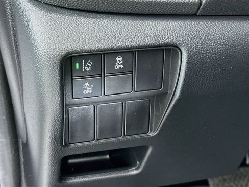 Used 2019 Honda CR-V EX image 11