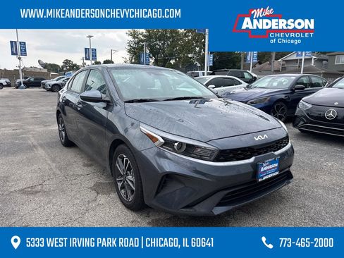 Used 2023 Kia Forte LXS image 1