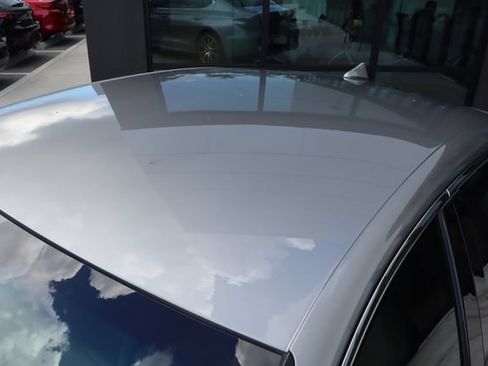 Used 2025 Genesis G70 2.5T RWD image 19