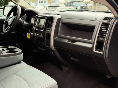 Used 2018 RAM 1500 Express w/ Express Value Package RWD image 18