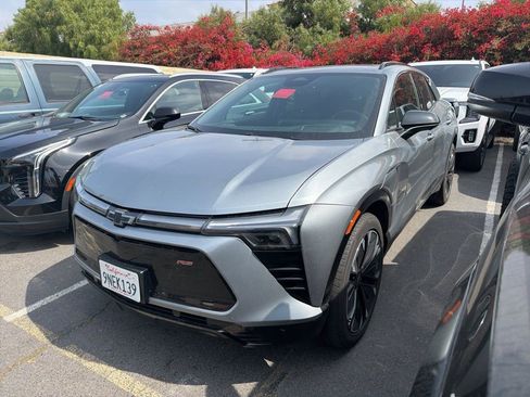 Certified 2024 Chevrolet Blazer EV RS image 1